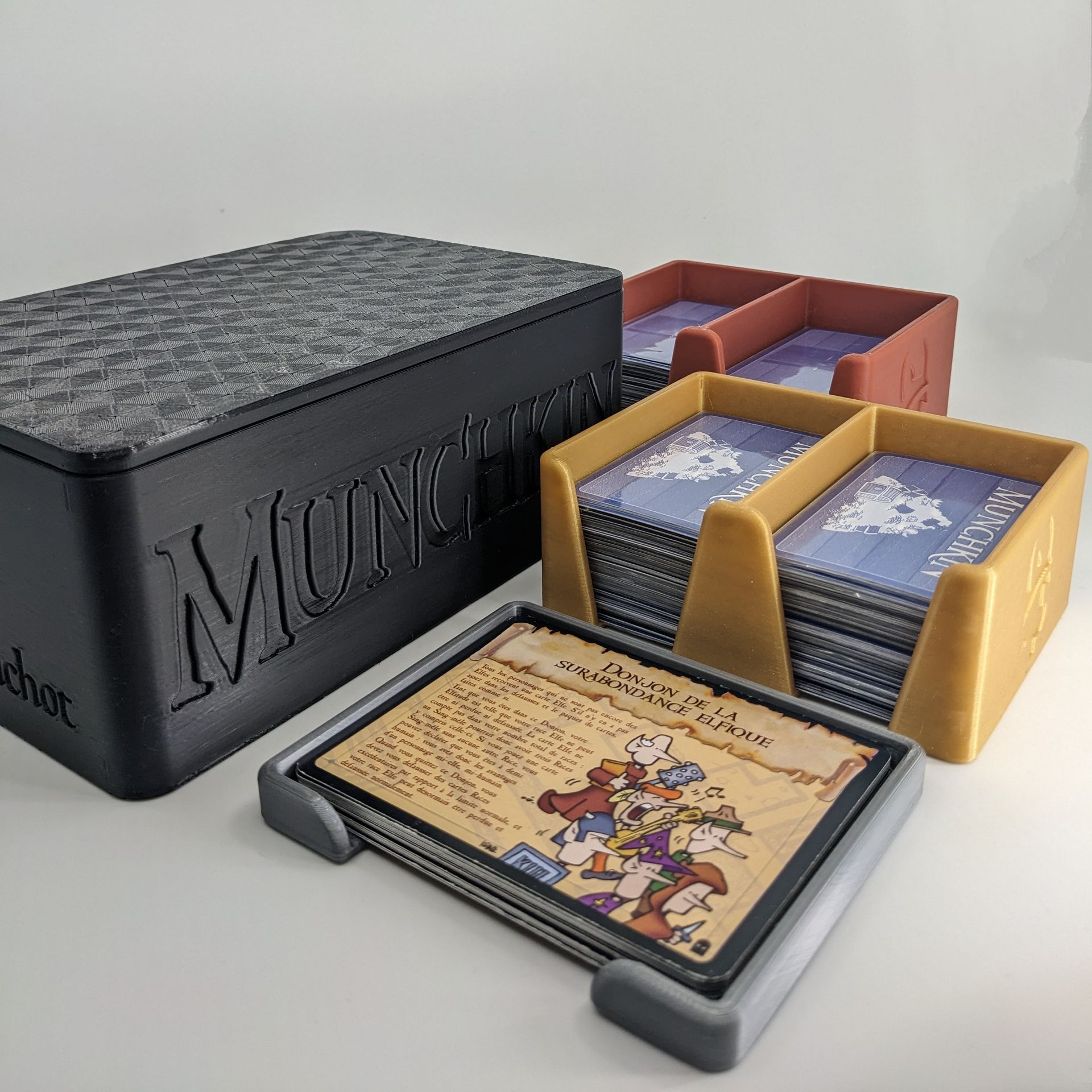 Standard Venchartt Munchkin Box Boite de rangement jeux de société Création en impression 3D personnalisable Boite Jeux de société Artisanal Lyon Personnalisé Accessoire Extensions Cartes Sur mesure Rangement